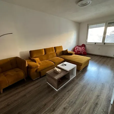 Apartment Apartman - Klokocina Nitra